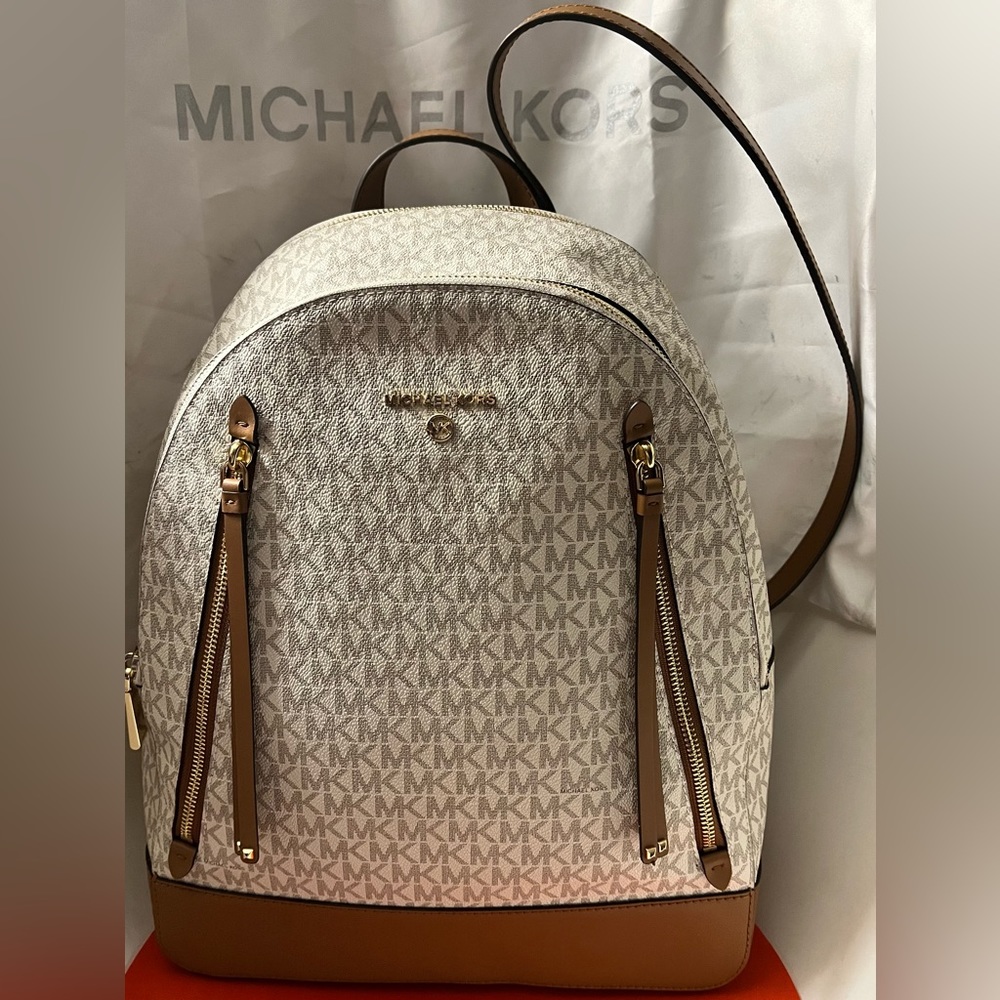 Michael Kors Brooklyn Med. Backpack